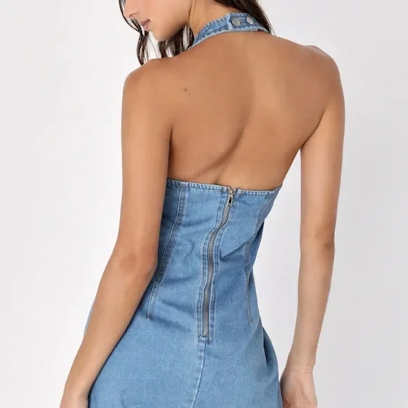 Gilli Women's Blue Denim Halter Overalls - Picture 4 of 11